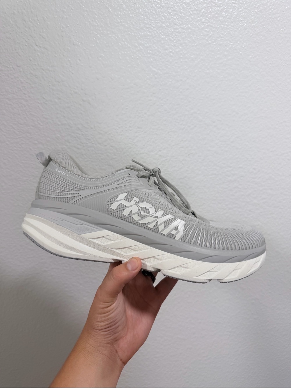 Hoka Men's Light Grey Bondi Running Shoe